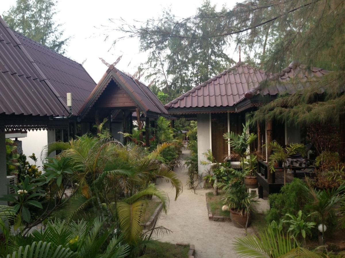 Phangan Cove Beach Resort 스리타누 외부 사진