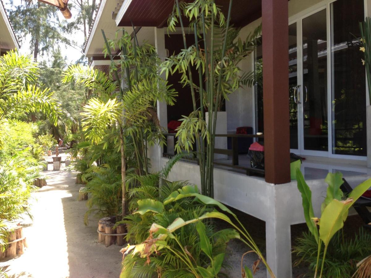 Phangan Cove Beach Resort 스리타누 외부 사진