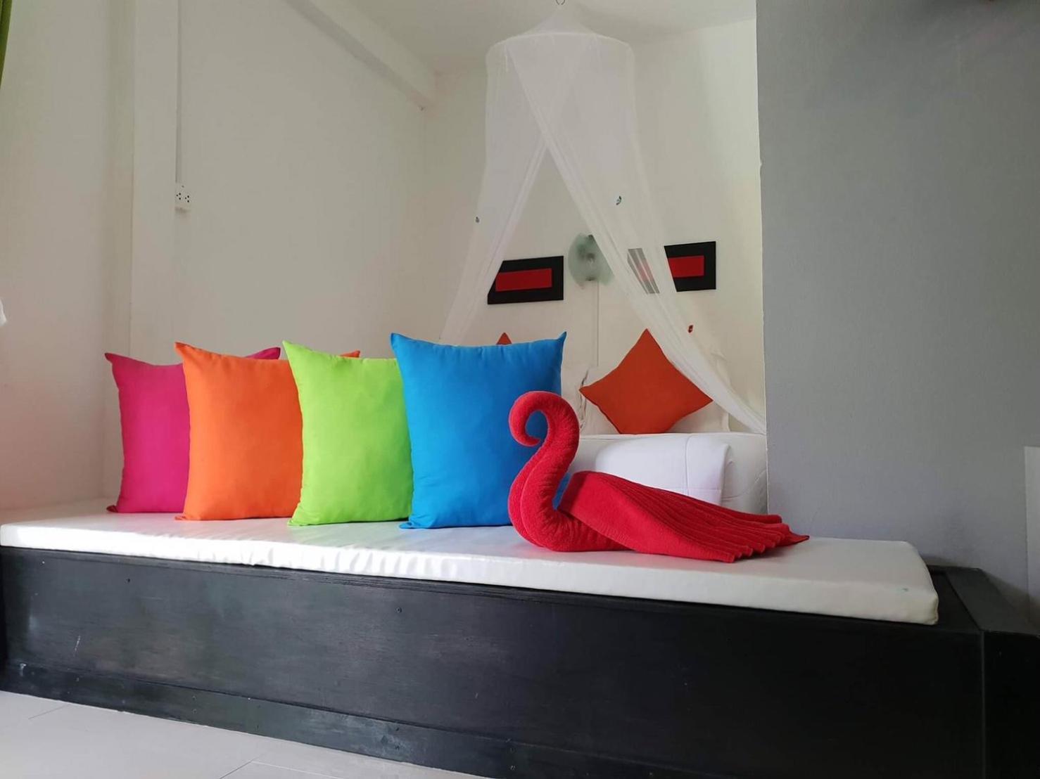 Phangan Cove Beach Resort 스리타누 외부 사진