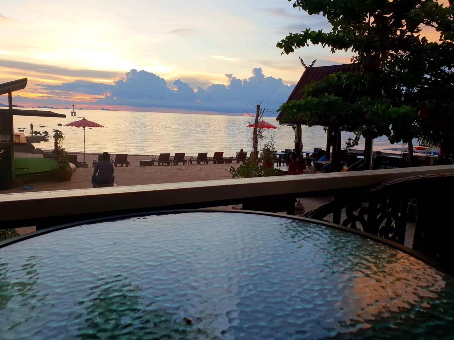 Phangan Cove Beach Resort 스리타누 외부 사진